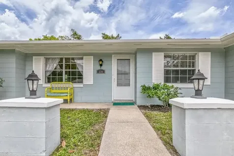 330 Shores Boulevard St Augustine FL 32086