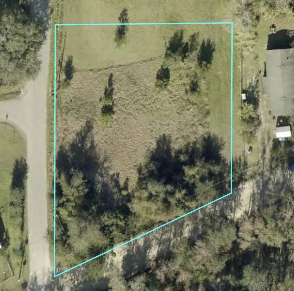 401 E Ashland Hastings FL 32145