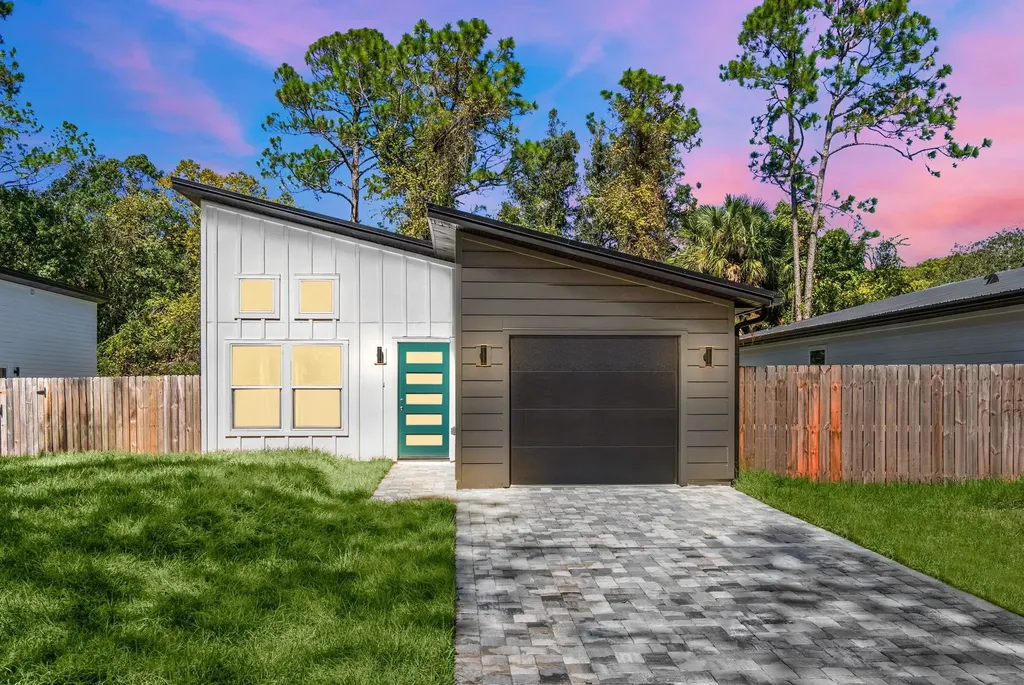 816 W 9th Street St Augustine FL 32084