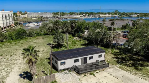 303 S Ponce De Leon St Augustine FL 32084