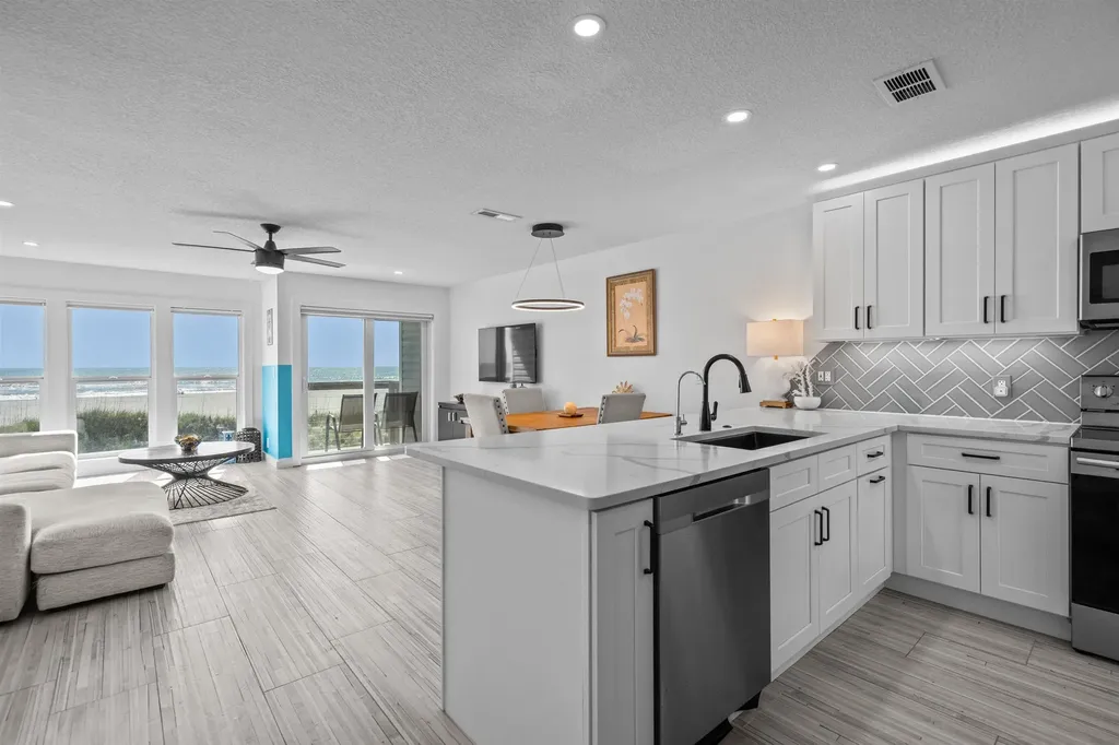 2 10th Street St Augustine FL 32080
