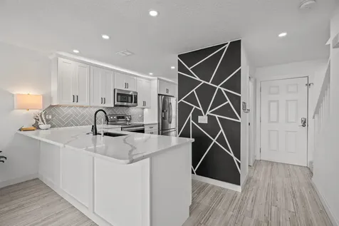 2 10th Street St Augustine FL 32080