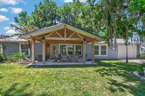 137 & 135 Riverside Drive Satsuma FL 32189