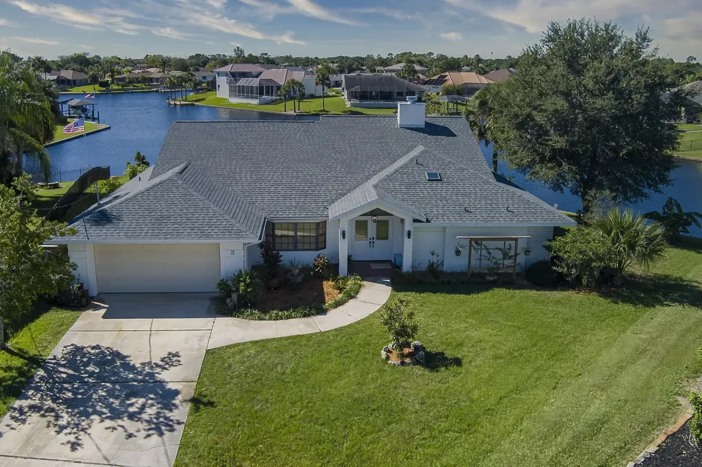 3 Creek Court Palm Coast FL 32137-8910