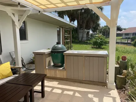 3 Creek Court Palm Coast FL 32137-8910
