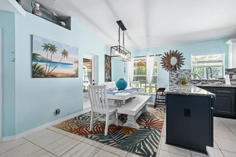 34 Beaverdam Palm Coast FL 32137