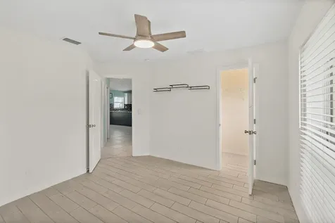 34 Beaverdam Palm Coast FL 32137