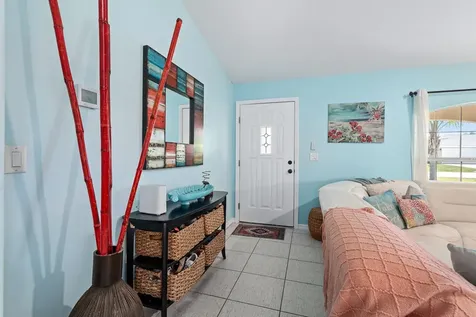 34 Beaverdam Palm Coast FL 32137