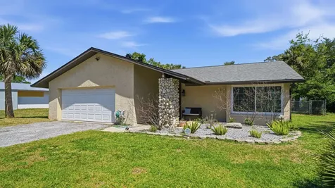 3 Ferdinand Lane Palm Coast FL 32137