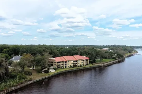 2099 E Winterbourne Orange Park FL 32073