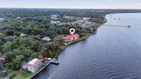 2099 E Winterbourne Orange Park FL 32073