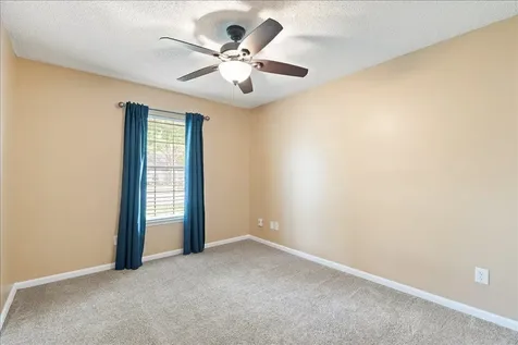 1729 Chandelier Circle Jacksonville FL 32225