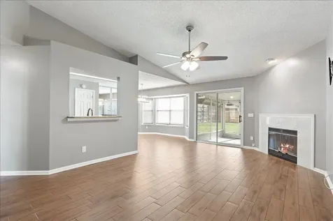 1729 Chandelier Circle Jacksonville FL 32225