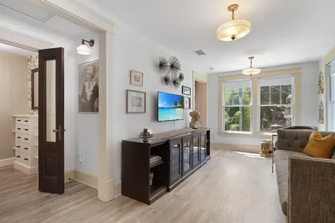 16 Locust Street St Augustine FL 32084