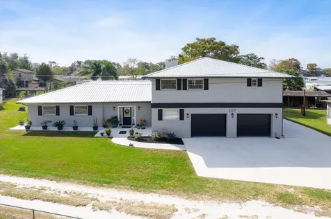 107 Betty Road Crescent City FL 32112