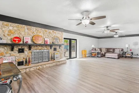 107 Betty Road Crescent City FL 32112