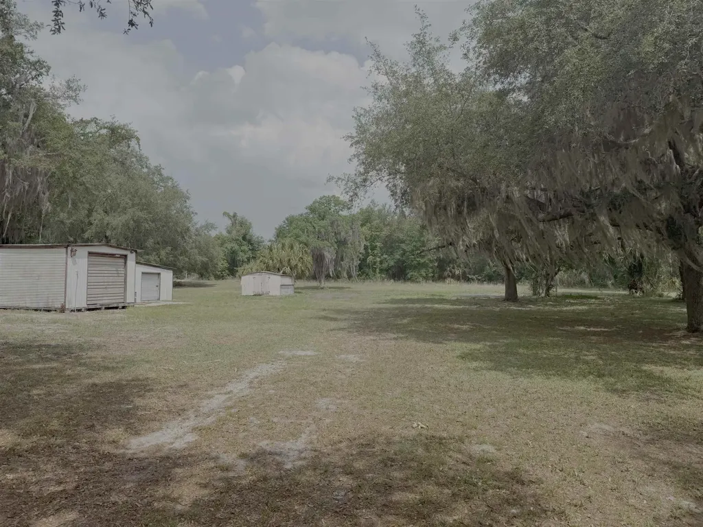 266 Hess Road Crescent City FL 32112