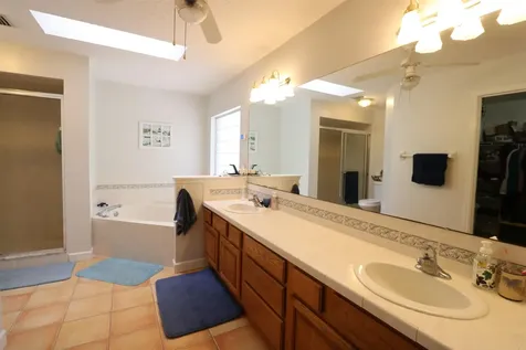 909 Colonial Drive St Augustine FL 32086