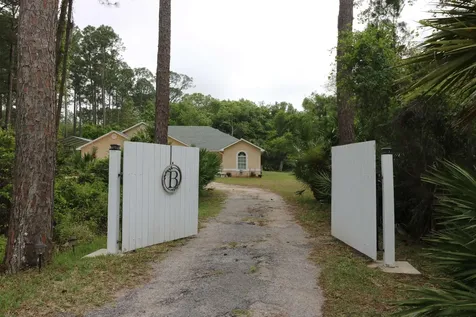 909 Colonial Drive St Augustine FL 32086