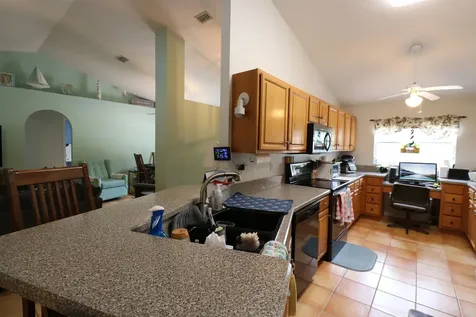 909 Colonial Drive St Augustine FL 32086