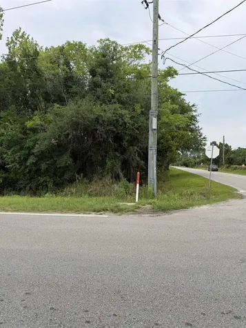 158 E Cracker Swamp Road East Palatka FL 32131