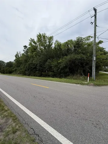 158 E Cracker Swamp Road East Palatka FL 32131