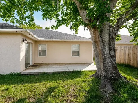 405 Island View Circle St Augustine FL 32095