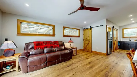 216 Lake Como Drive Pomona Park FL 32181