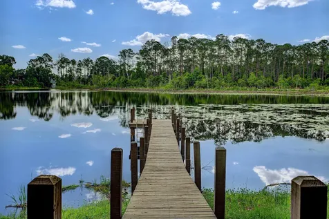 216 Lake Como Drive Pomona Park FL 32181