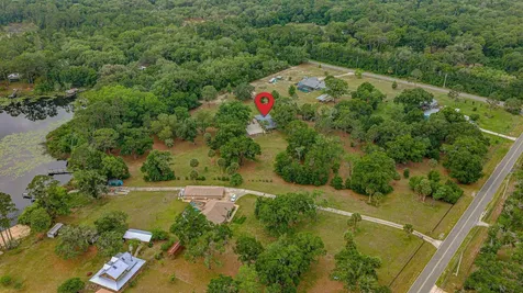 216 Lake Como Drive Pomona Park FL 32181