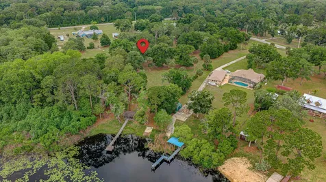 216 Lake Como Drive Pomona Park FL 32181
