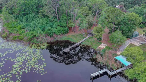 216 Lake Como Drive Pomona Park FL 32181