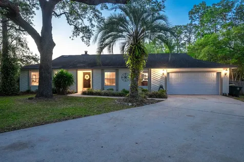 5351 Gathering Oaks Court Jacksonville FL 32258