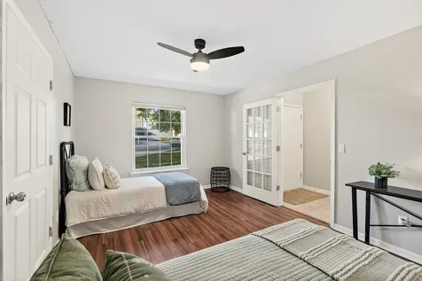5351 Gathering Oaks Court Jacksonville FL 32258