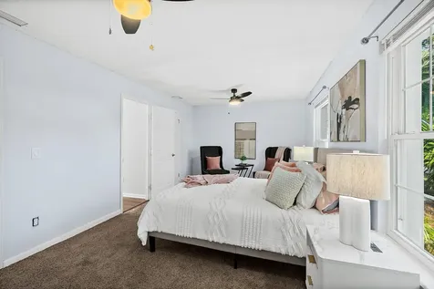 5351 Gathering Oaks Court Jacksonville FL 32258
