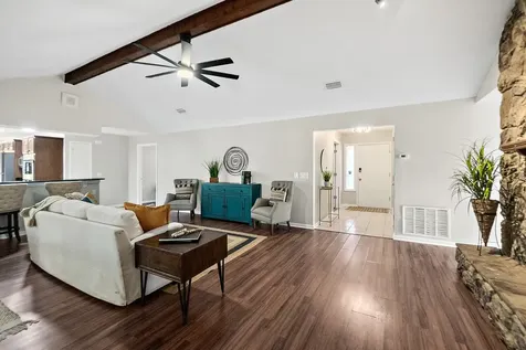 5351 Gathering Oaks Court Jacksonville FL 32258