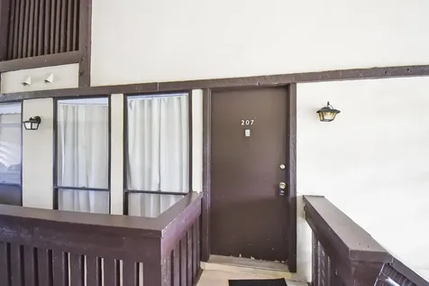 40 Club House Drive Palm Coast FL 32137