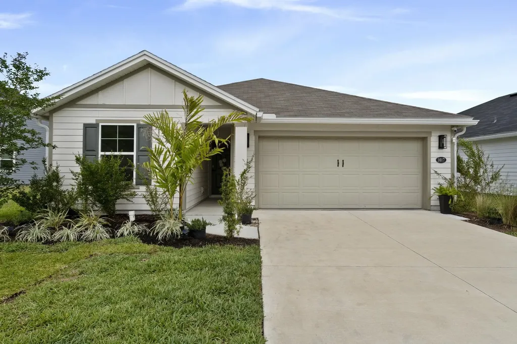 1017 Panther Lake Parkway Jacksonville FL 32221
