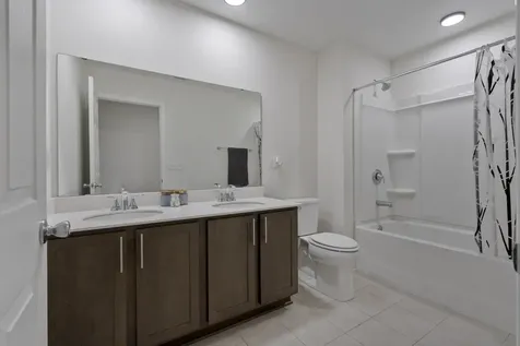 1017 Panther Lake Parkway Jacksonville FL 32221