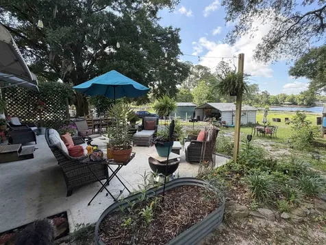 323 Sisco Road Pomona Park FL 32181