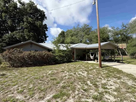 323 Sisco Road Pomona Park FL 32181