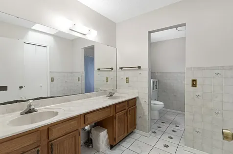 900 Colonial Drive St Augustine FL 32086