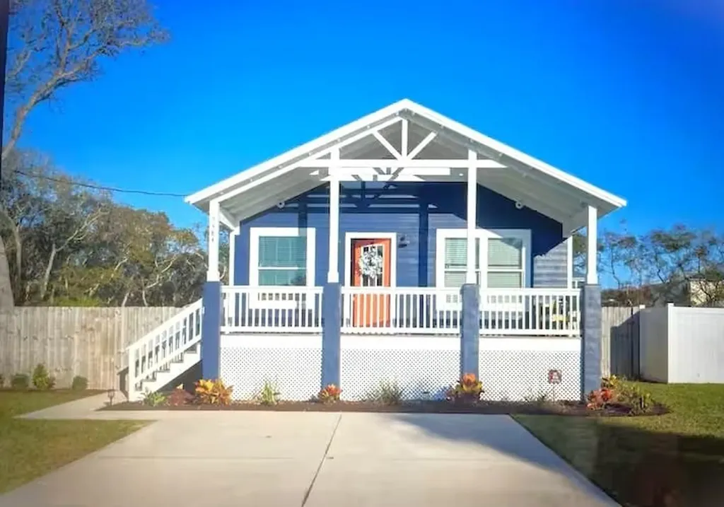 5484 1st Street St Augustine FL 32080