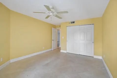 324 Village Drive St Augustine FL 32084