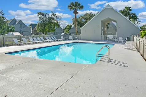 324 Village Drive St Augustine FL 32084