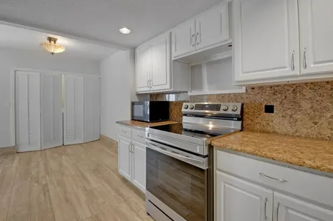 324 Village Drive St Augustine FL 32084