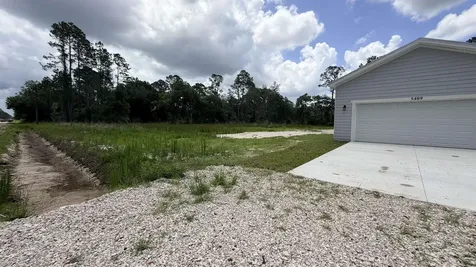 5409 Jonathan Street Hastings FL 32145