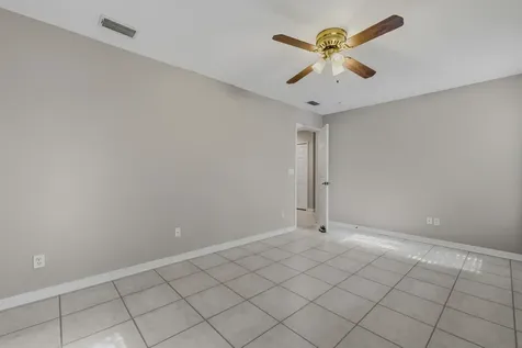 401 Ocean Breeze Lane St Augustine FL 32080