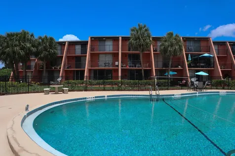 3401 Townsend Boulevard Jacksonville FL 32277