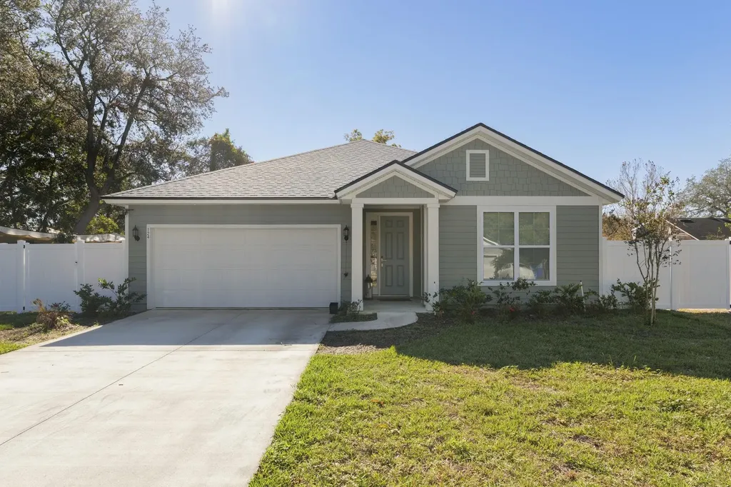 124 Swallow Road St Augustine FL 32086